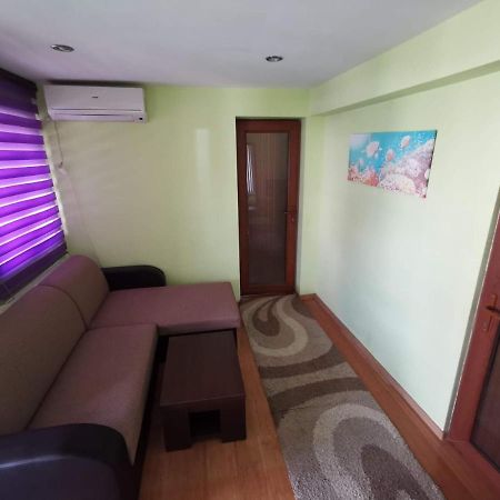 Casa Ultraviolet Hotell Năvodari Eksteriør bilde