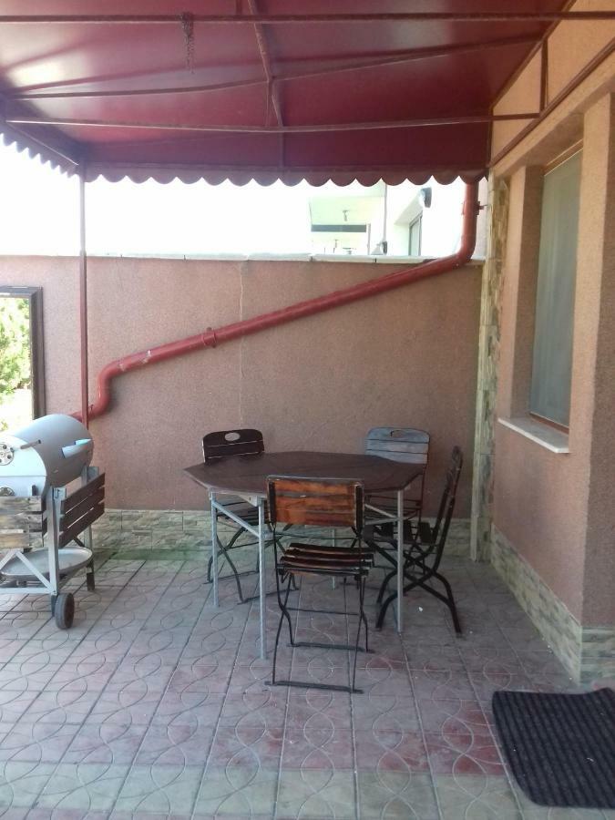 Casa Ultraviolet Hotell Năvodari Eksteriør bilde