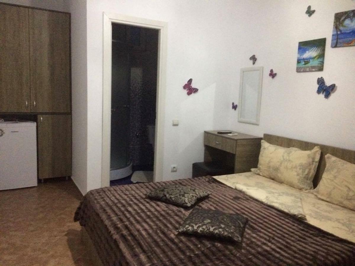 Casa Ultraviolet Hotell Năvodari Eksteriør bilde