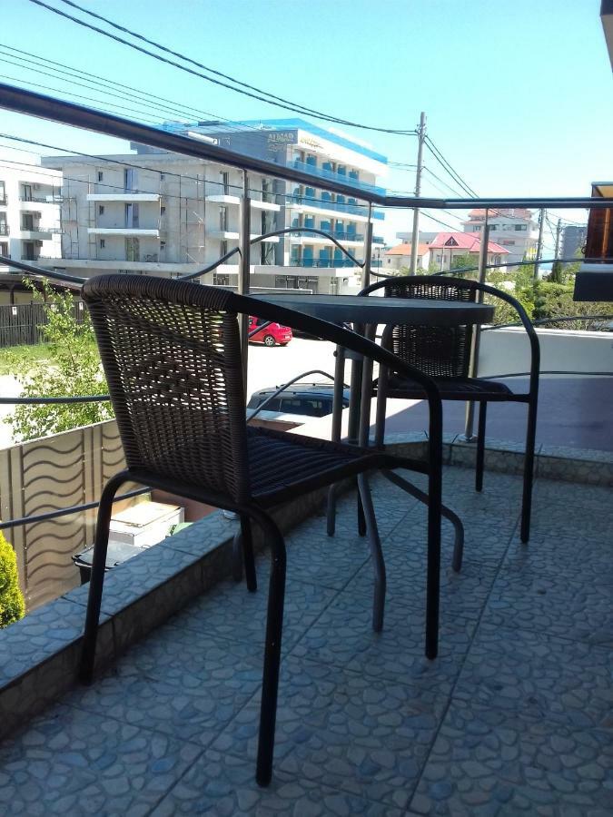 Casa Ultraviolet Hotell Năvodari Eksteriør bilde