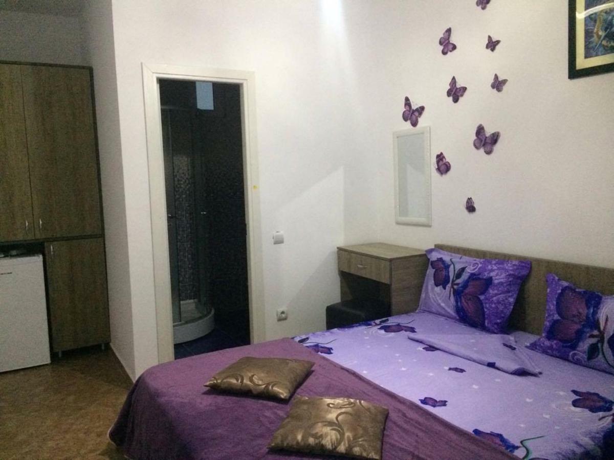 Casa Ultraviolet Hotell Năvodari Eksteriør bilde