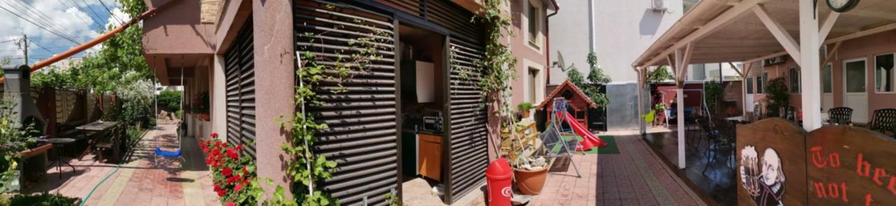 Casa Ultraviolet Hotell Năvodari Eksteriør bilde